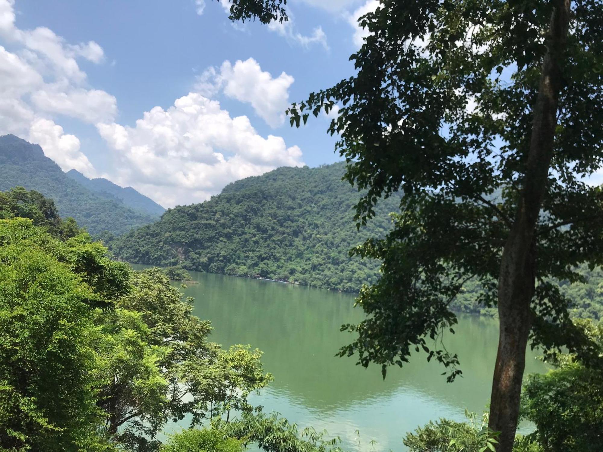 Hoang Quan Homestay Ba Be ภายนอก รูปภาพ